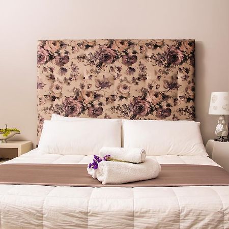Vivar Hotel Tirana Room photo